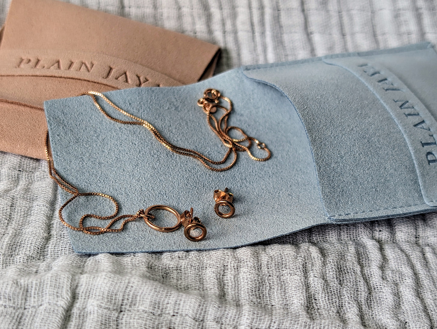 Rose Gold Rustic Wheel Necklace