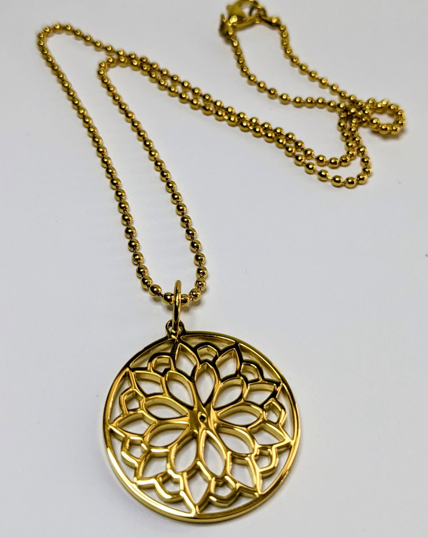 Stainless steel Mandala charm necklace gold